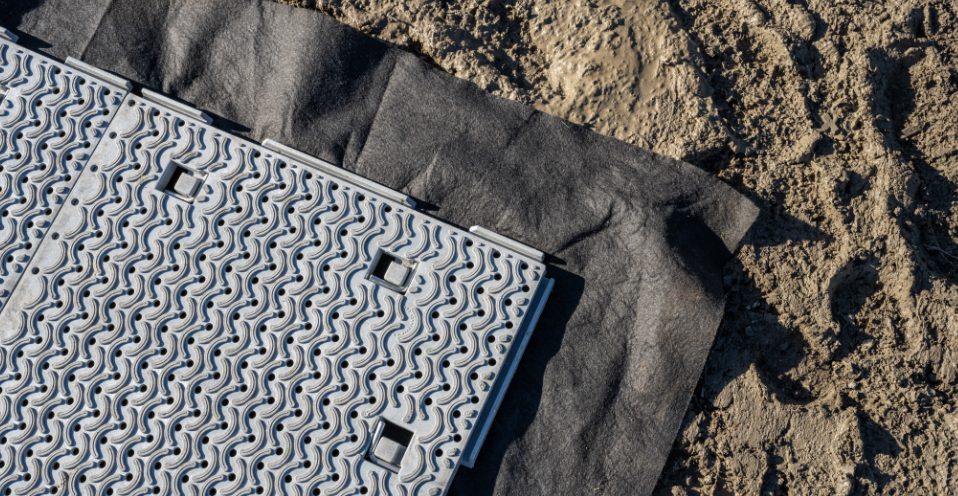 Woven Geotextile Fabric with WORKHORSE Panel